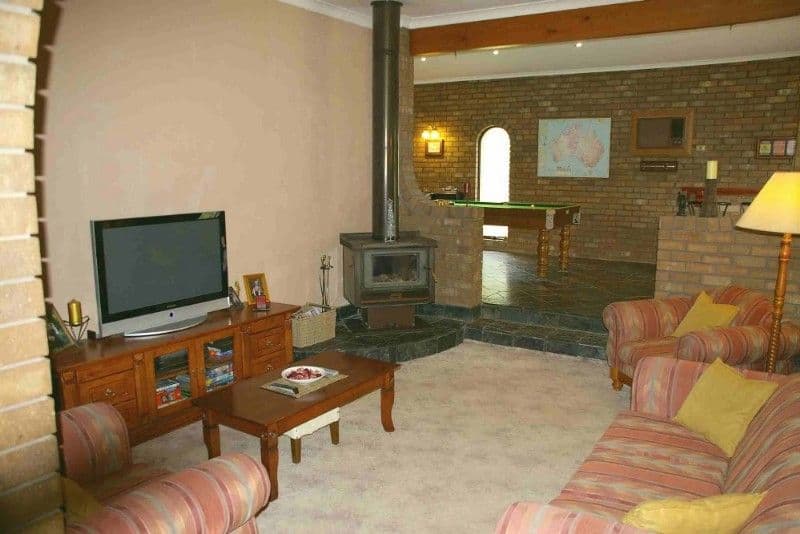 91 Eighth Street, RENMARK SA 5341, Renmark - Thumbnail 2