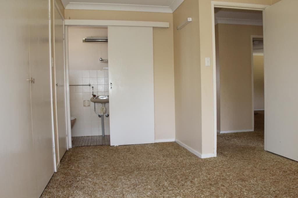 133 Wood Street, TENTERFIELD NSW 2372, Tenterfield - Thumbnail 4