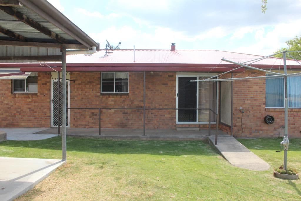 133 Wood Street, TENTERFIELD NSW 2372, Tenterfield - Thumbnail 8