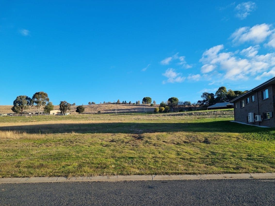 25 Lawson Drive, Gundagai NSW 2722, Gundagai - Thumbnail 2
