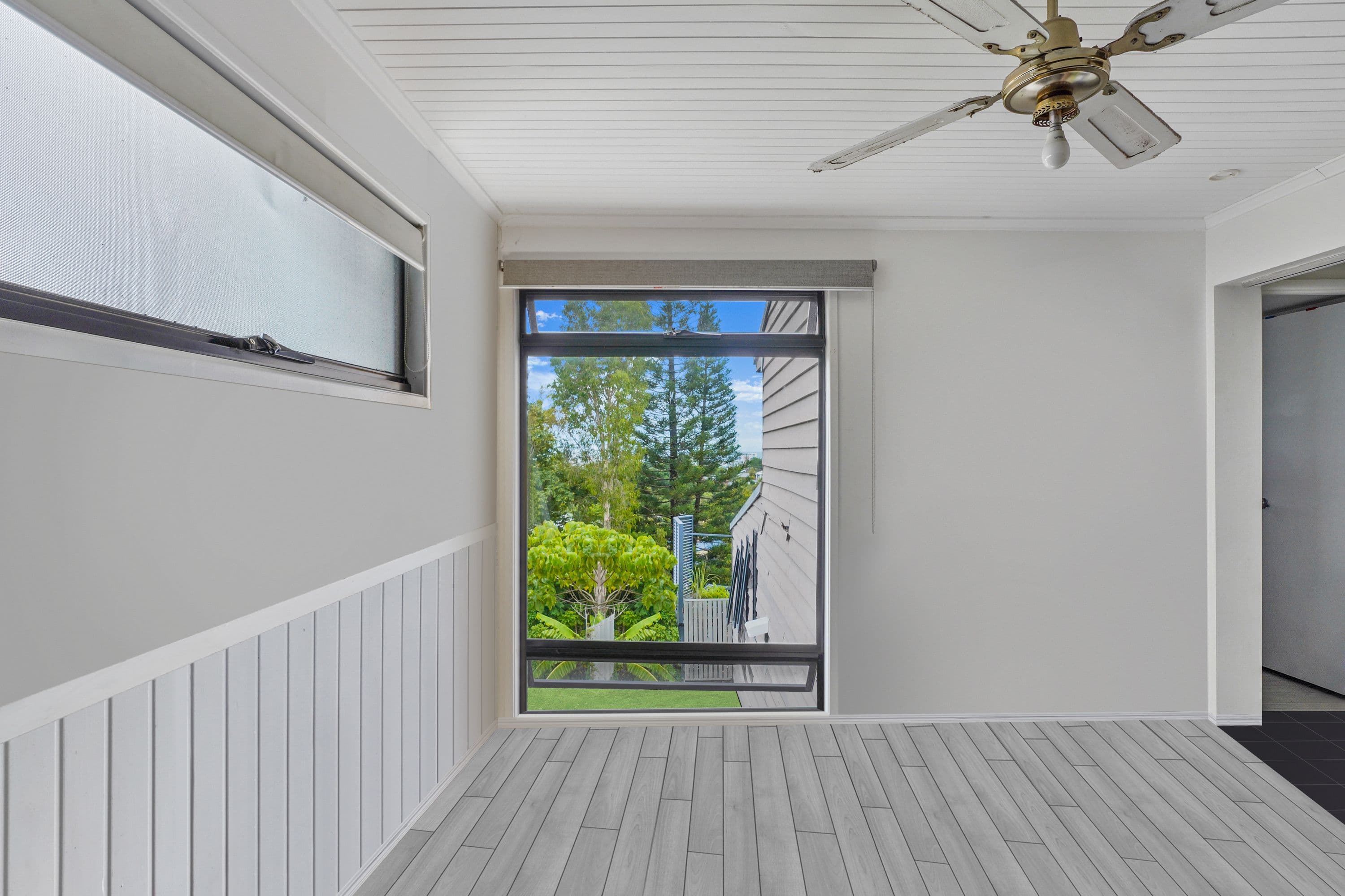 143 K P Mcgrath Drive, Elanora QLD 4221, Elanora - Thumbnail 4
