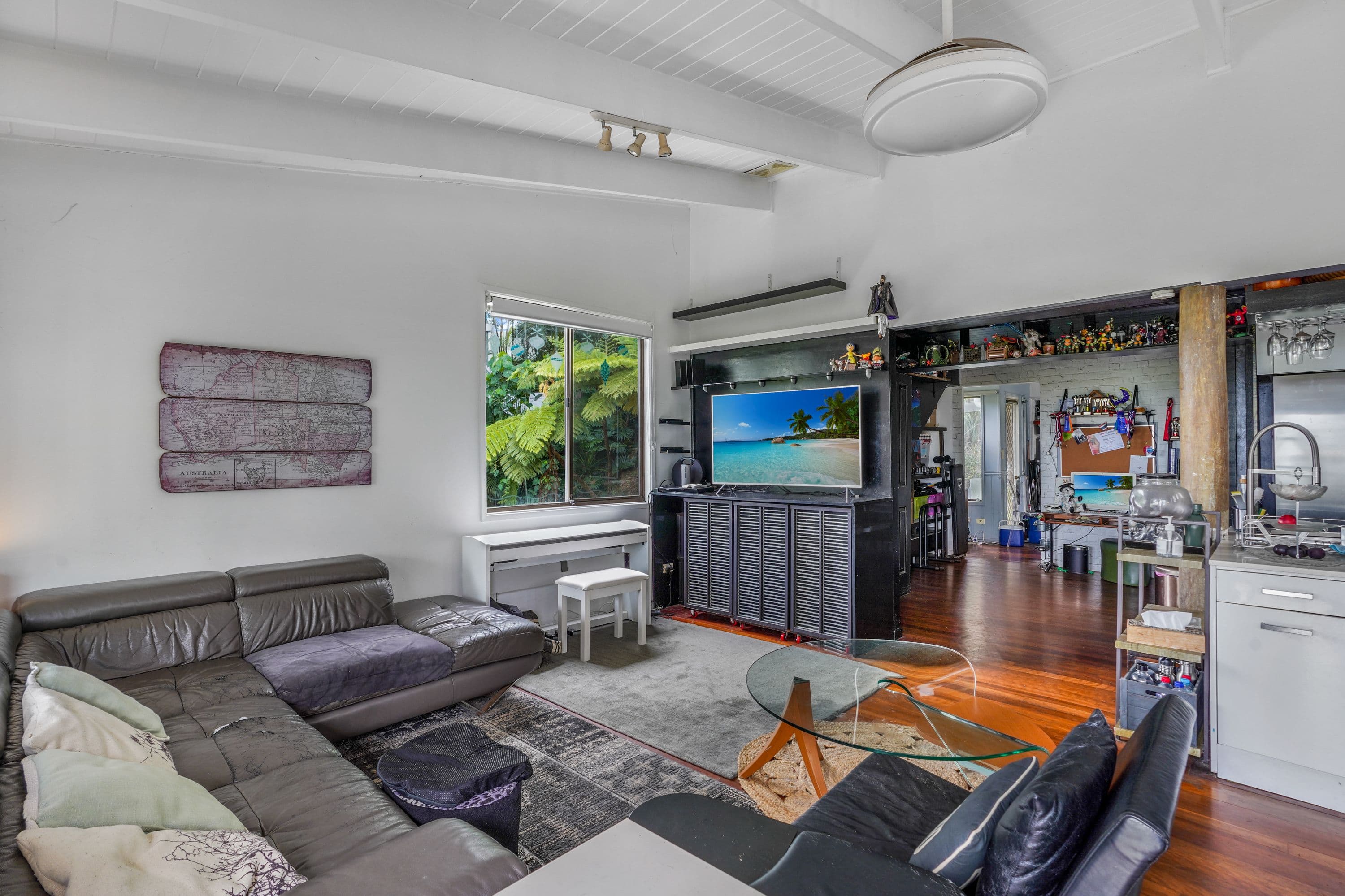 143 K P Mcgrath Drive, Elanora QLD 4221, Elanora - Thumbnail 8