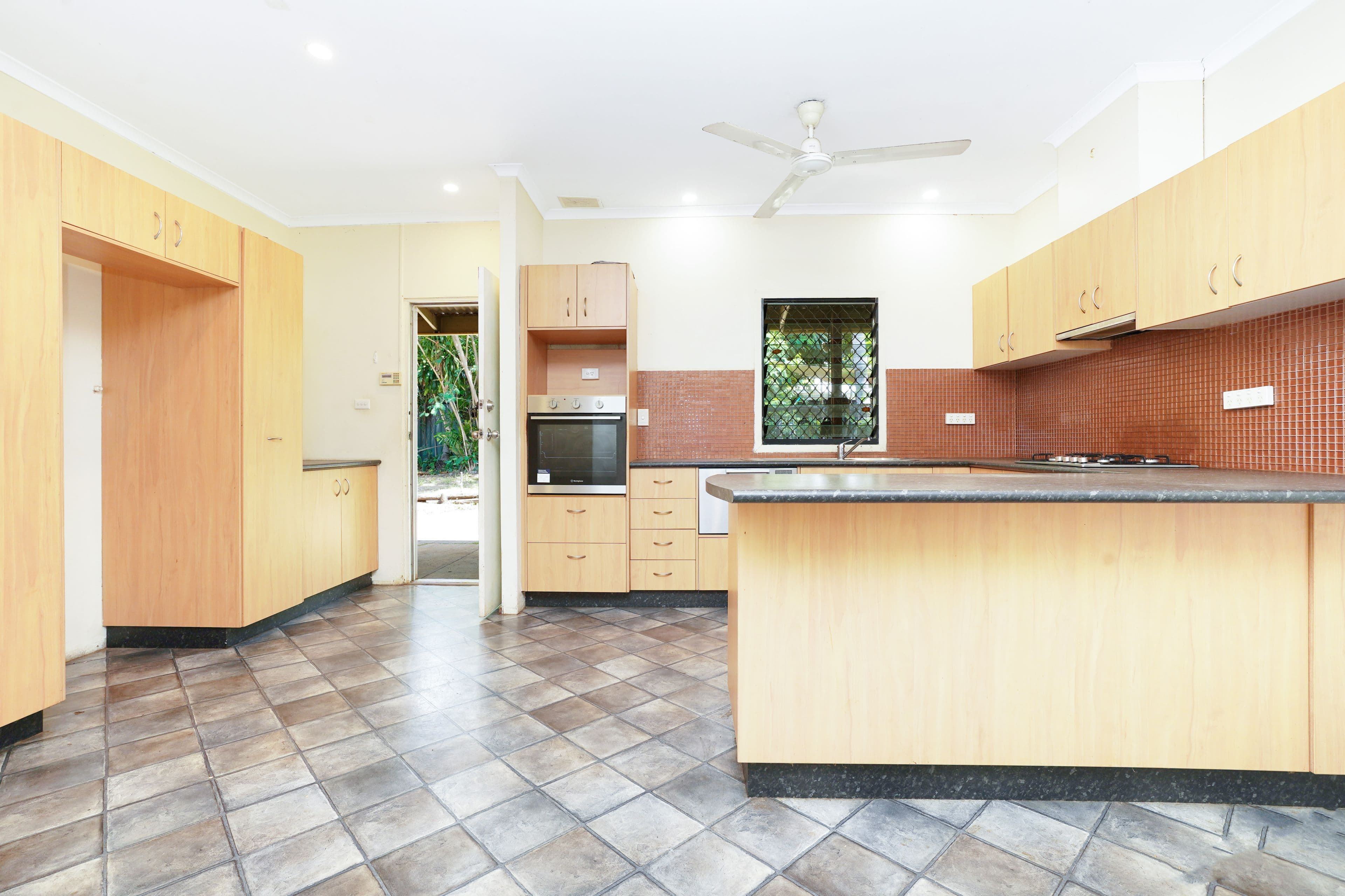 18 Glencoe Crescent, Tiwi NT 0810, Tiwi - Thumbnail 8