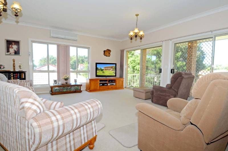 65 Murson Crescent, NORTH HAVEN NSW 2443, North Haven - Thumbnail 2