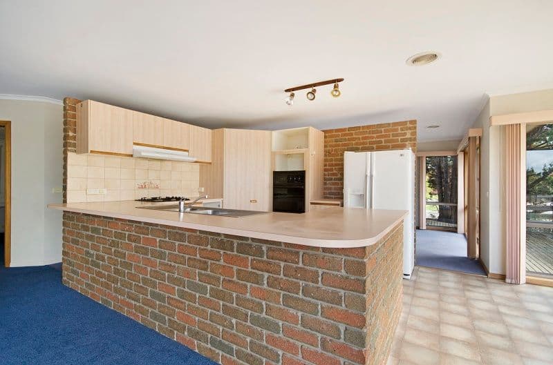 10 Bourbon Way, Waurn Ponds VIC 3216, Waurn Ponds - Thumbnail 7