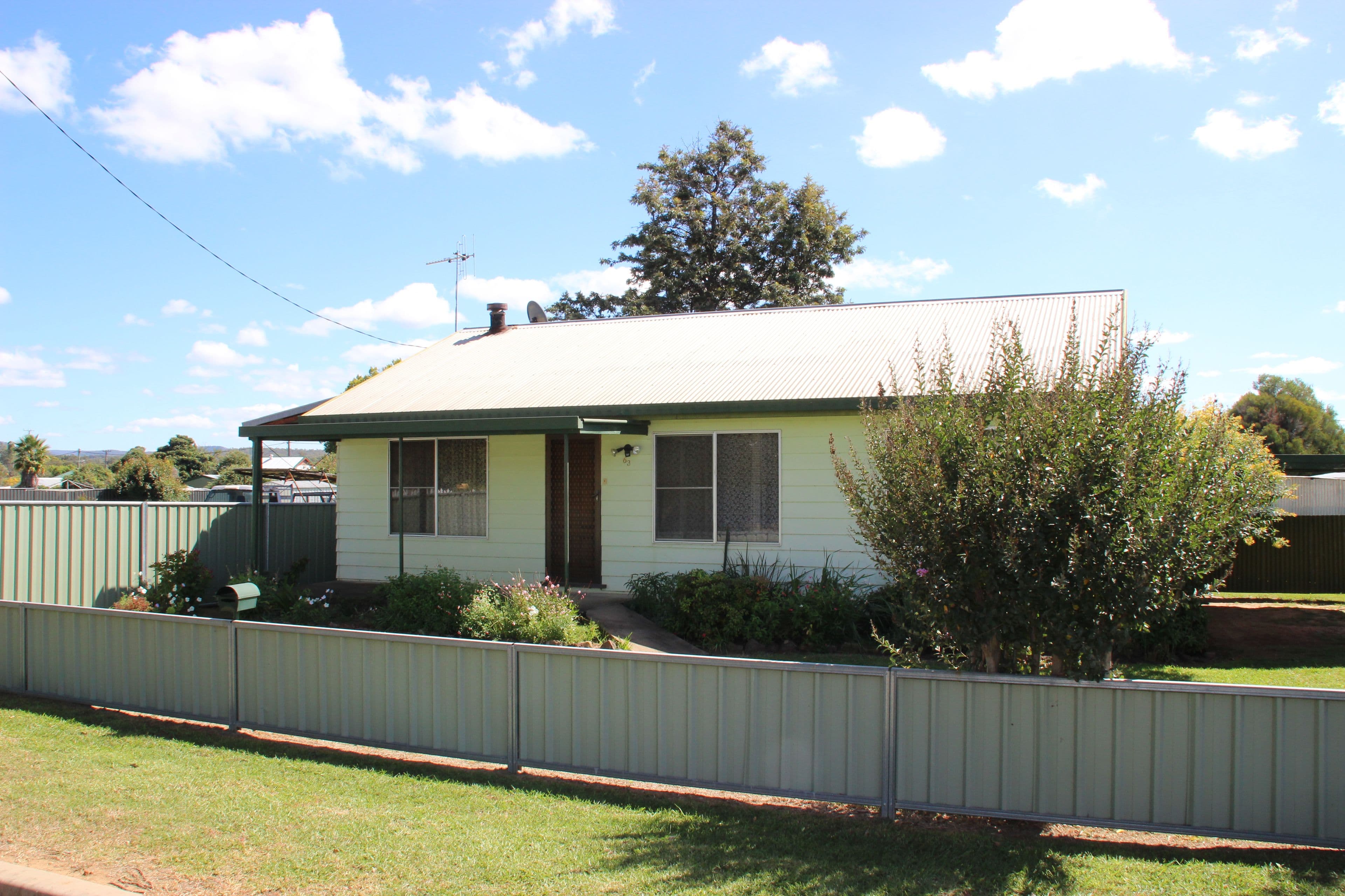 63 Little Timor Street, Coonabarabran NSW 2357, Coonabarabran - Thumbnail 2
