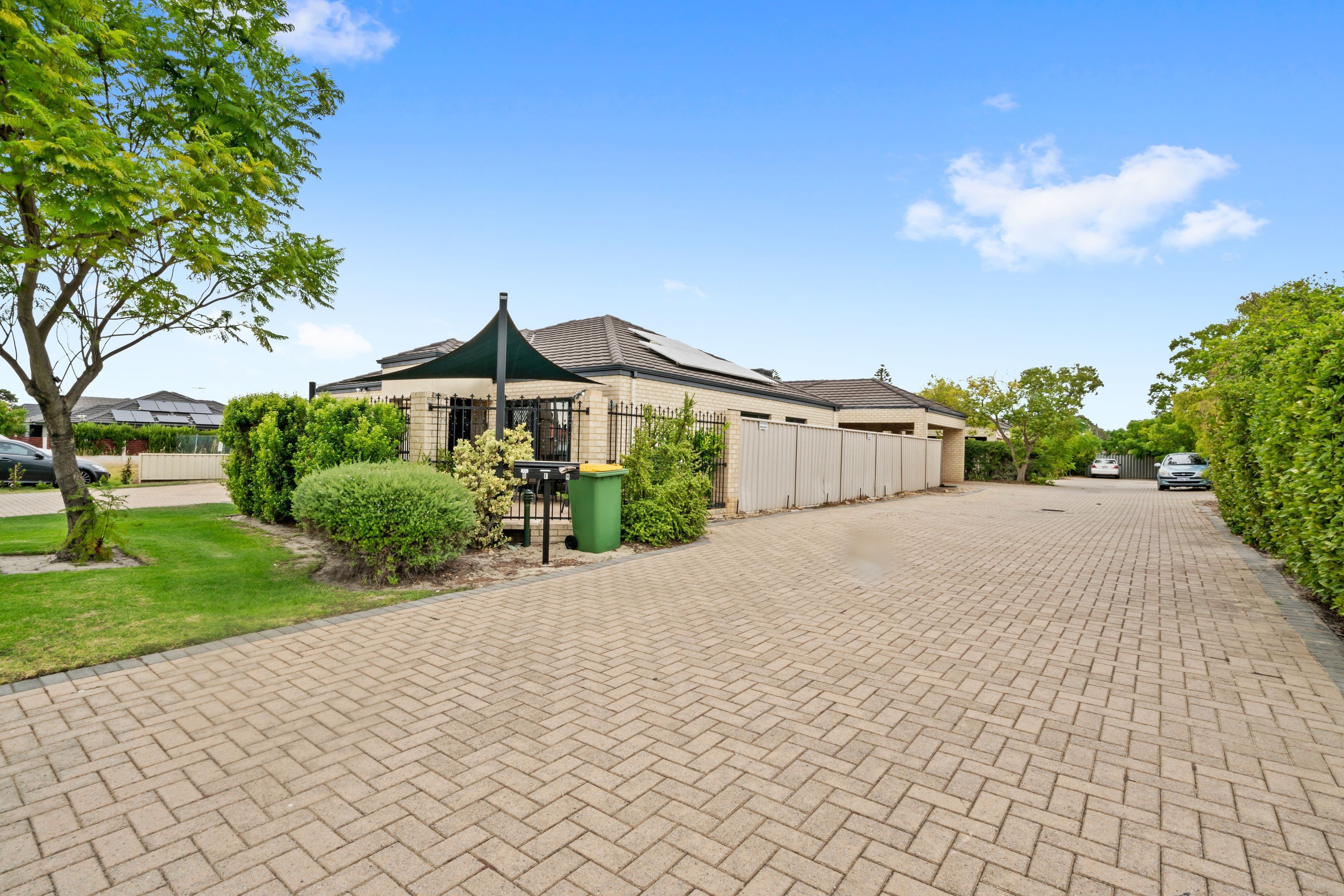 9H Doust Street, Cannington WA 6107, Cannington - Thumbnail 2