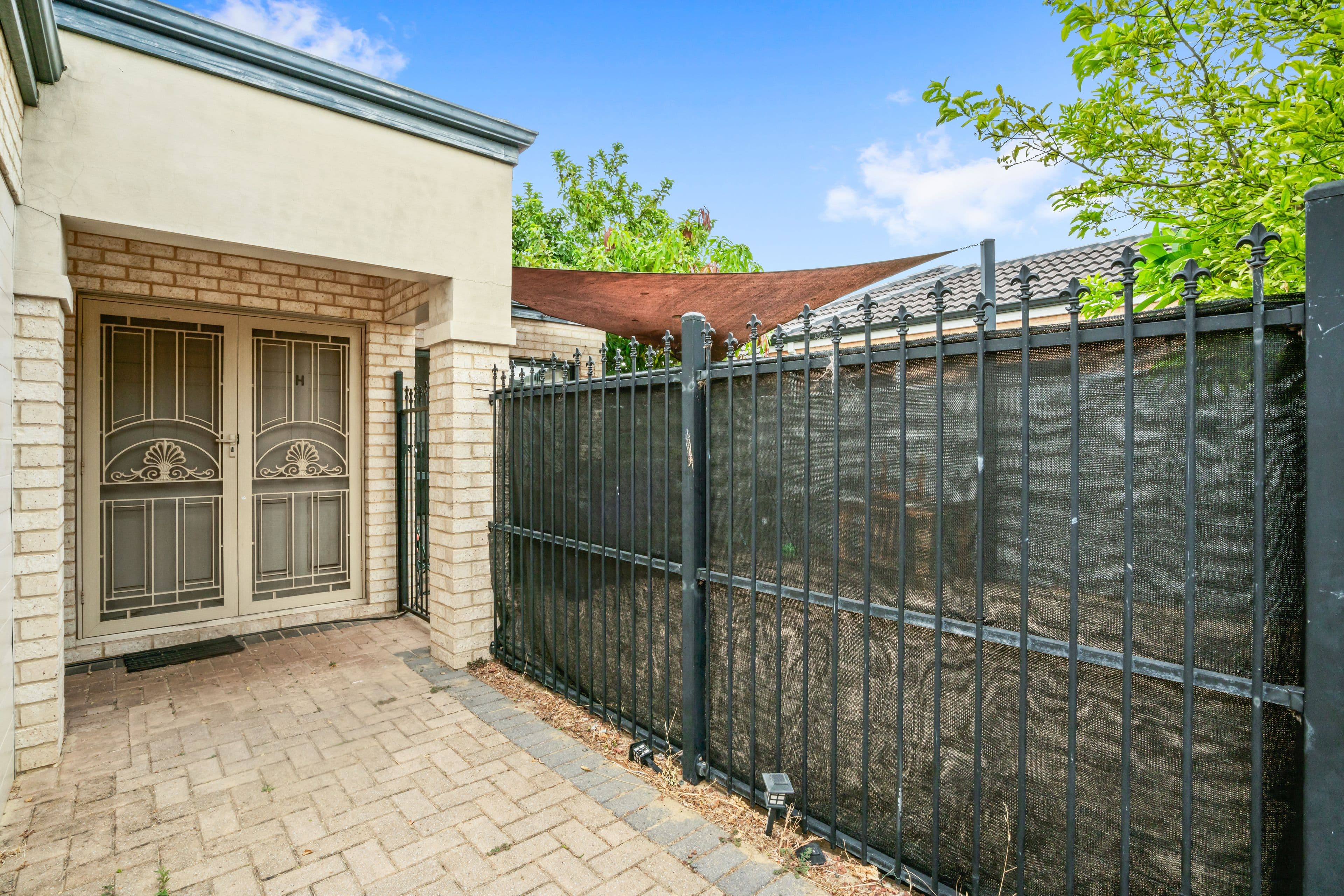 9H Doust Street, Cannington WA 6107, Cannington - Thumbnail 3