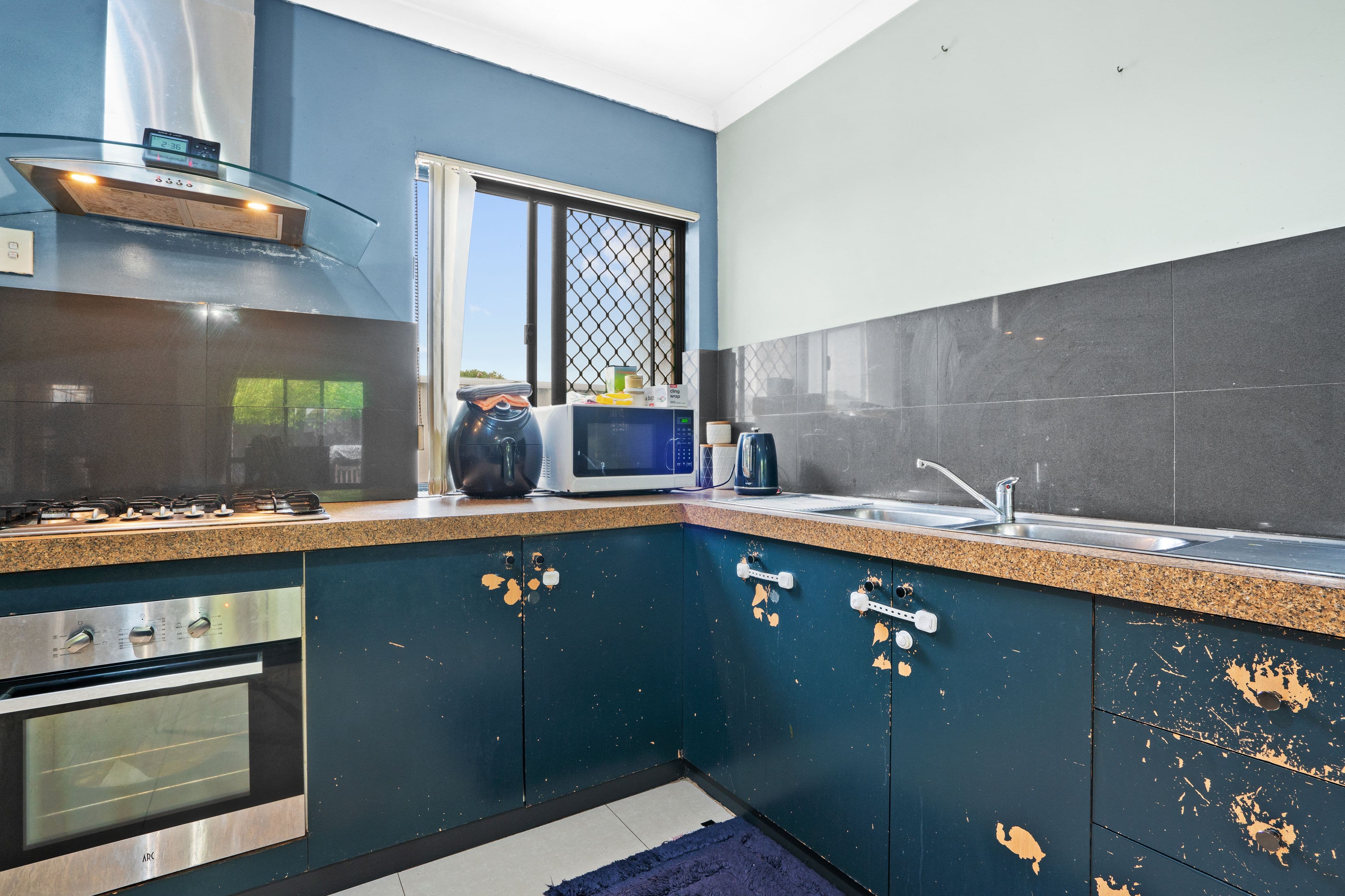 9H Doust Street, Cannington WA 6107, Cannington - Thumbnail 7
