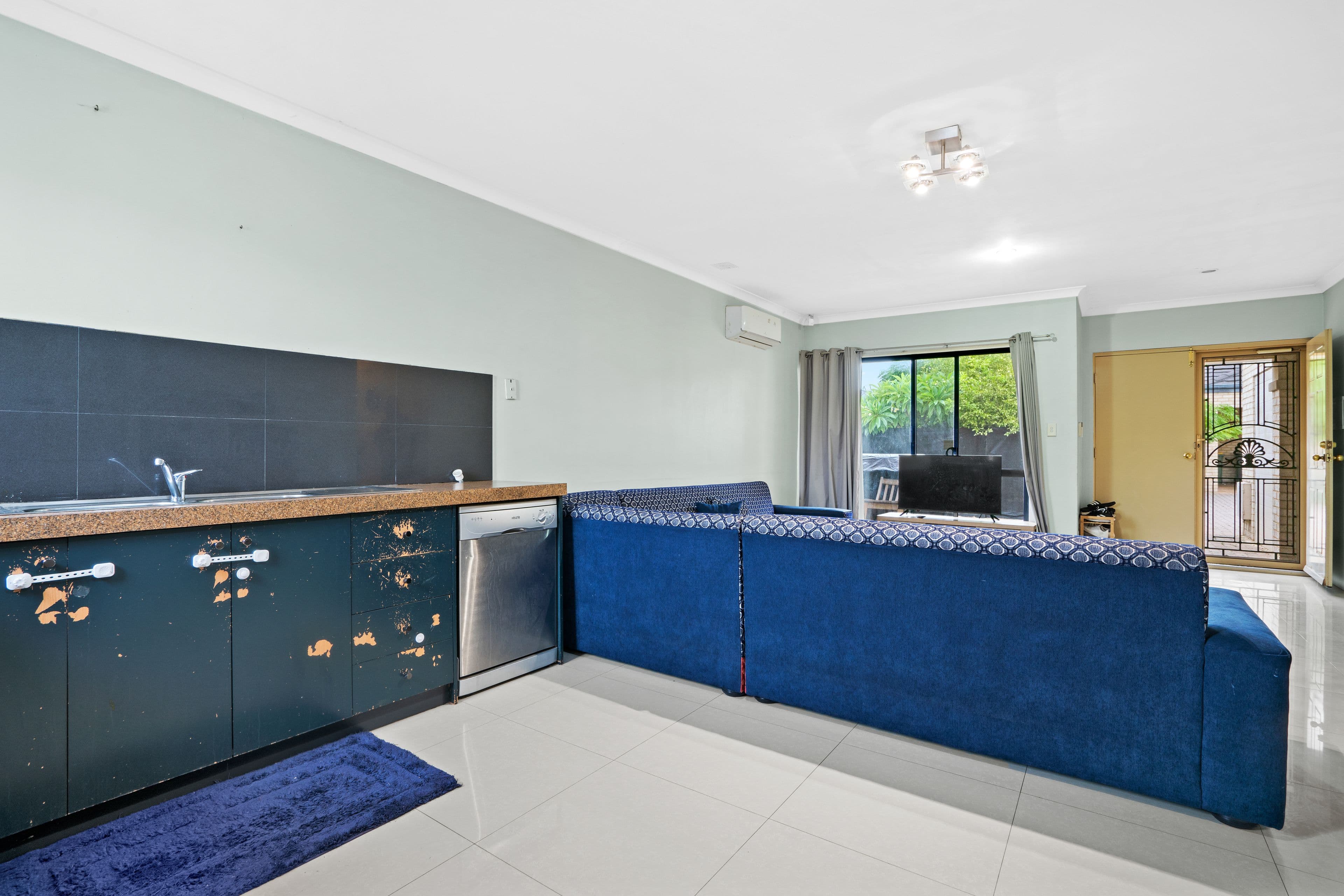 9H Doust Street, Cannington WA 6107, Cannington - Thumbnail 8