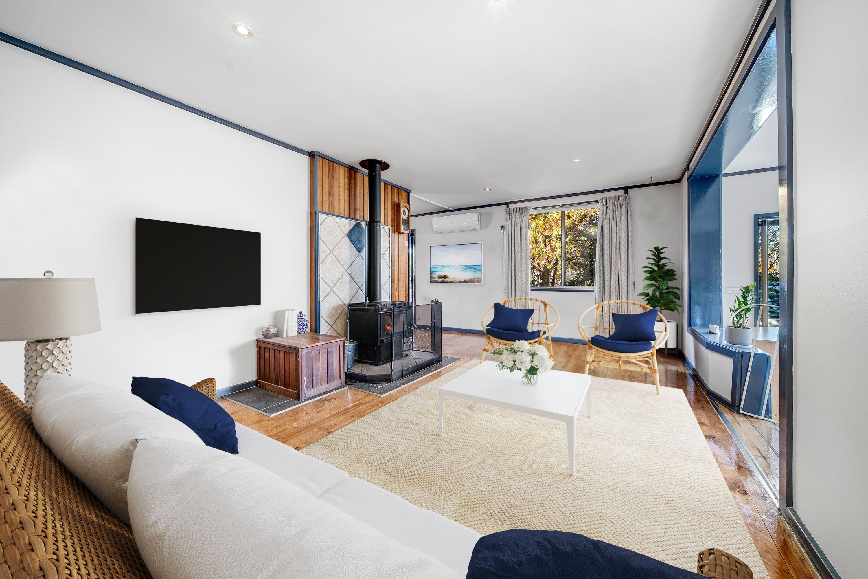 16 Jarrahdale Street, Fisher ACT 2611, Fisher - Thumbnail 2