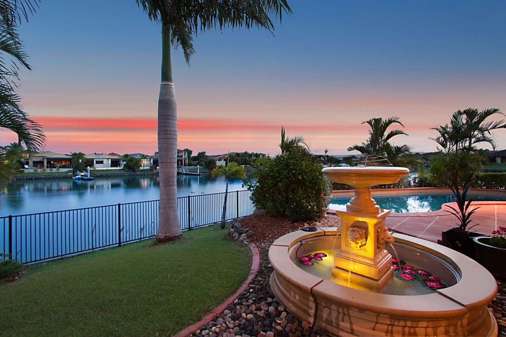 14 Saltair Grove, Helensvale QLD 4212, Helensvale - Thumbnail 2