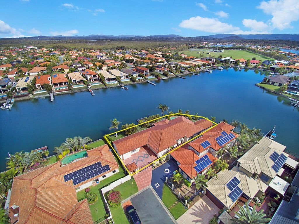 14 Saltair Grove, Helensvale QLD 4212, Helensvale - Thumbnail 3