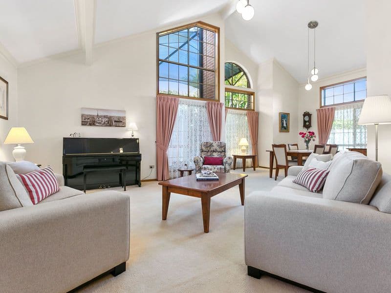 28 Kilmorey Street, Carindale QLD 4152, Carindale - Image 1