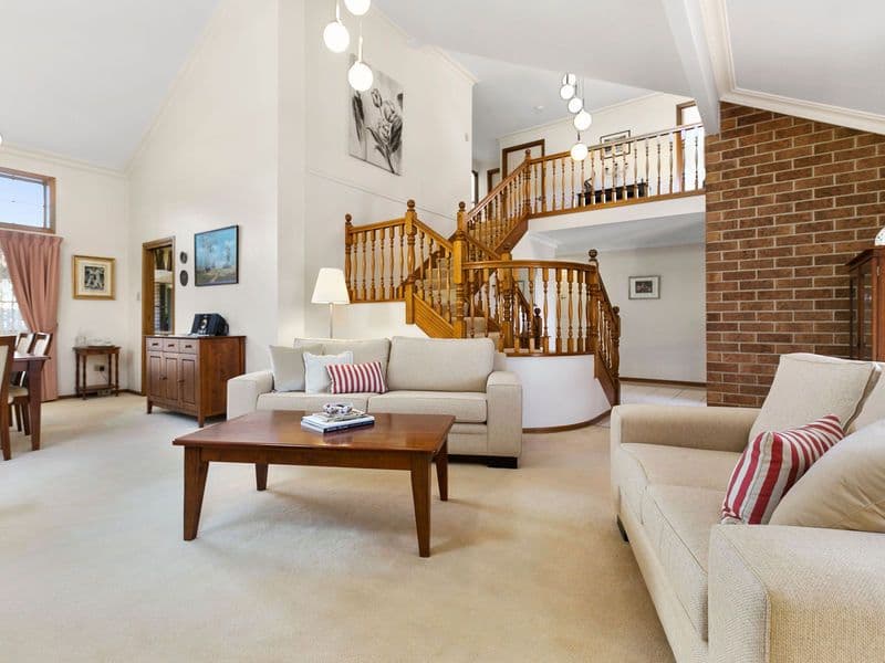 28 Kilmorey Street, Carindale QLD 4152, Carindale - Thumbnail 2