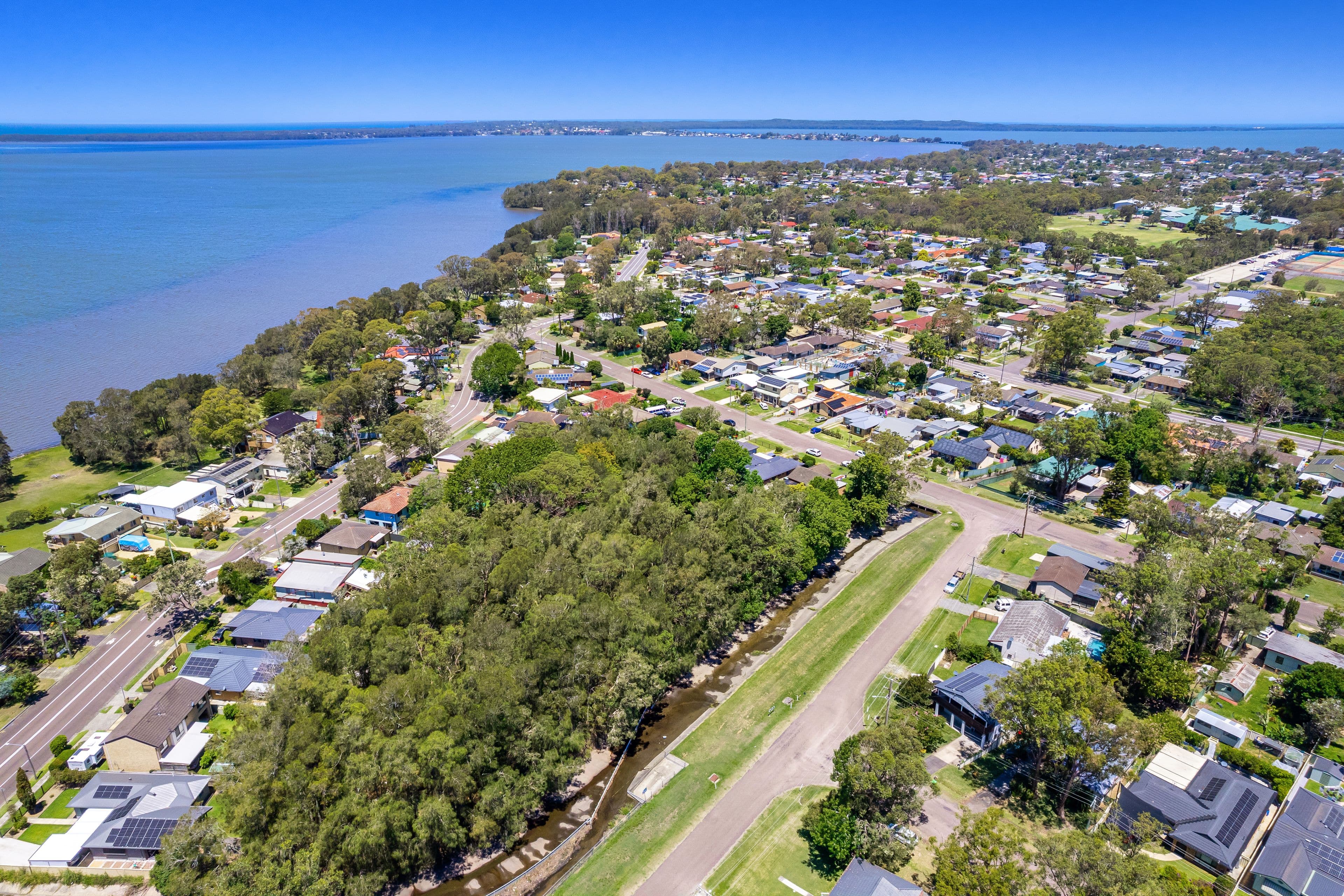 2a Carinya Street, Charmhaven NSW 2263, Charmhaven - Thumbnail 2