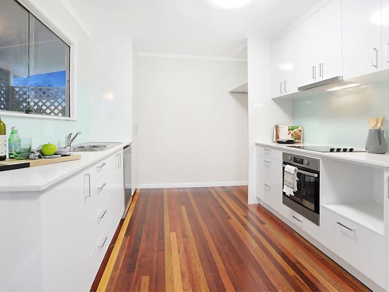 896 South Pine Road, Everton Park QLD 4053, Everton Park - Thumbnail 5