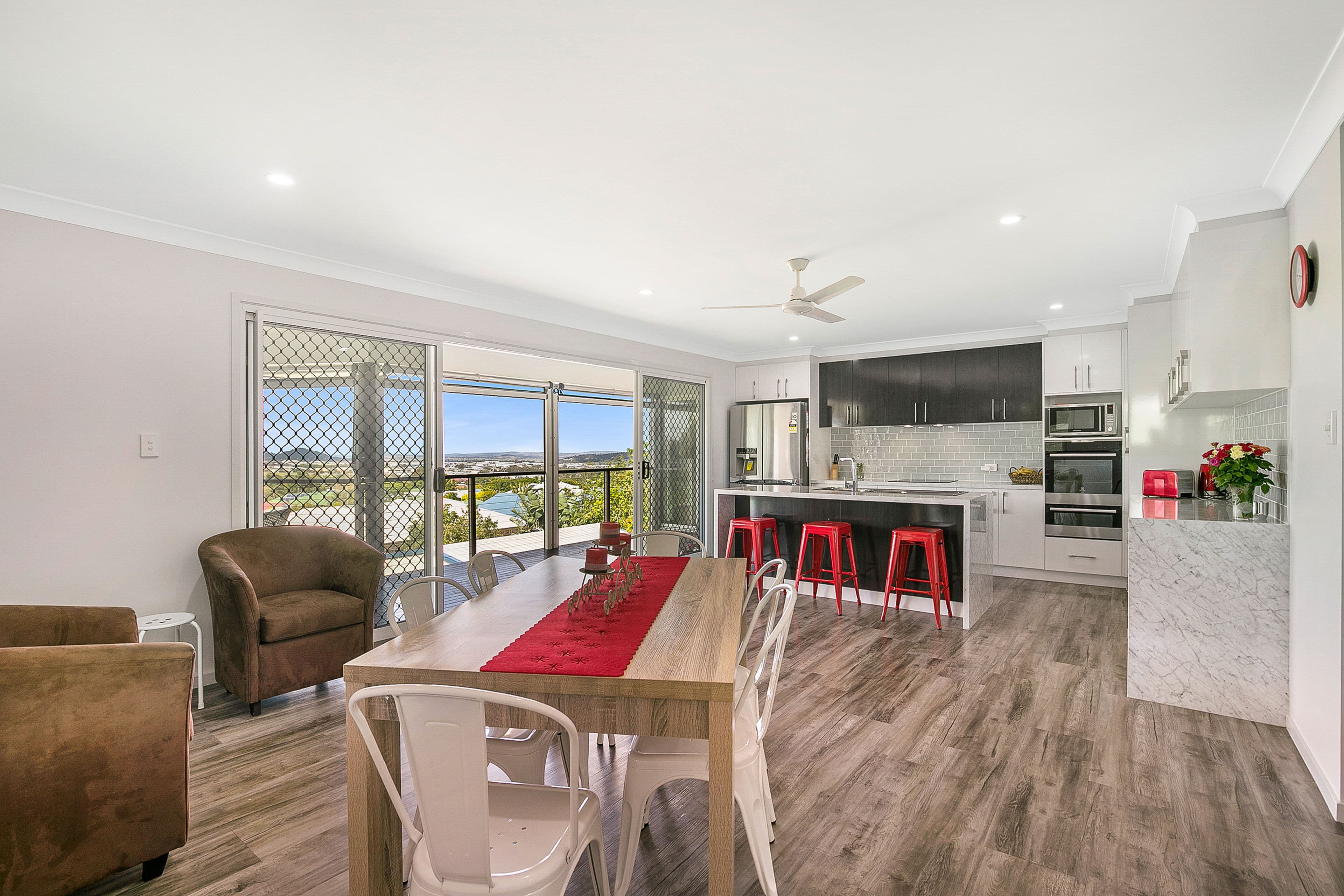 32 Barlow Street, Wilsonton QLD 4350, Wilsonton - Thumbnail 5