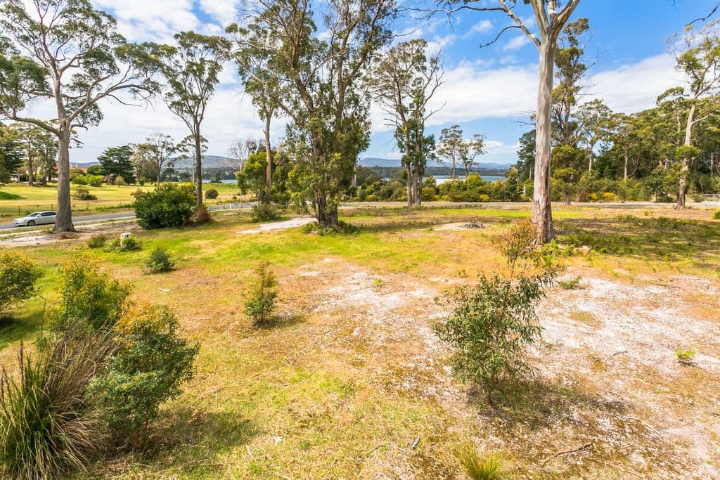 2 Inglis Road, CLARENCE POINT TAS 7270, Clarence Point - Image 1