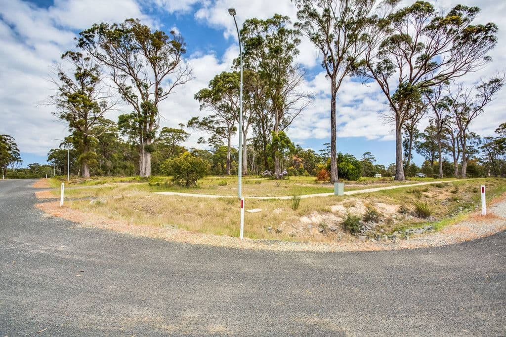 2 Inglis Road, CLARENCE POINT TAS 7270, Clarence Point - Thumbnail 2