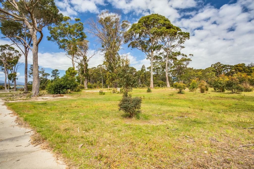 2 Inglis Road, CLARENCE POINT TAS 7270, Clarence Point - Thumbnail 3