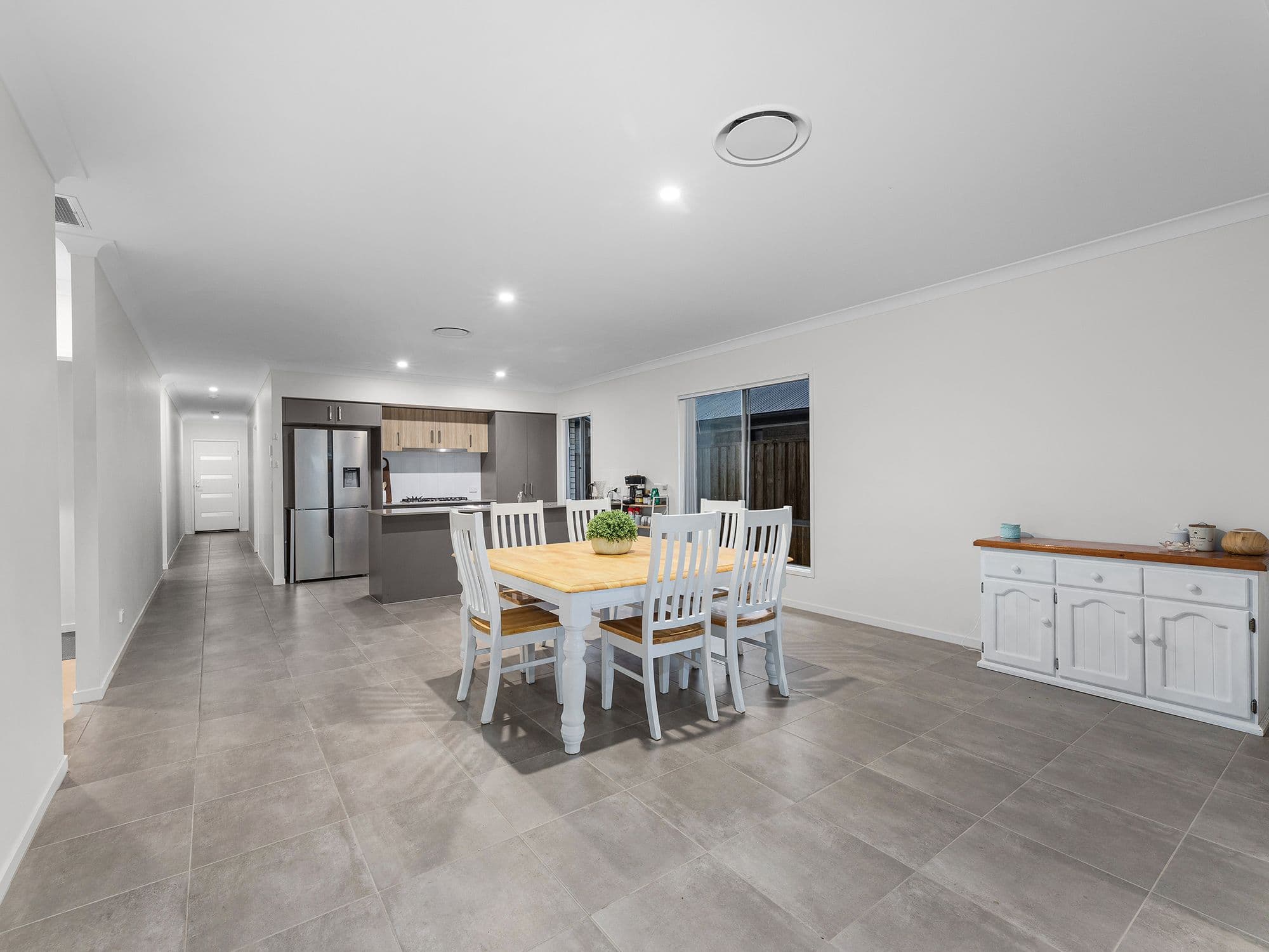 82 Mazeppa Street, South Ripley QLD 4306, South Ripley - Thumbnail 3