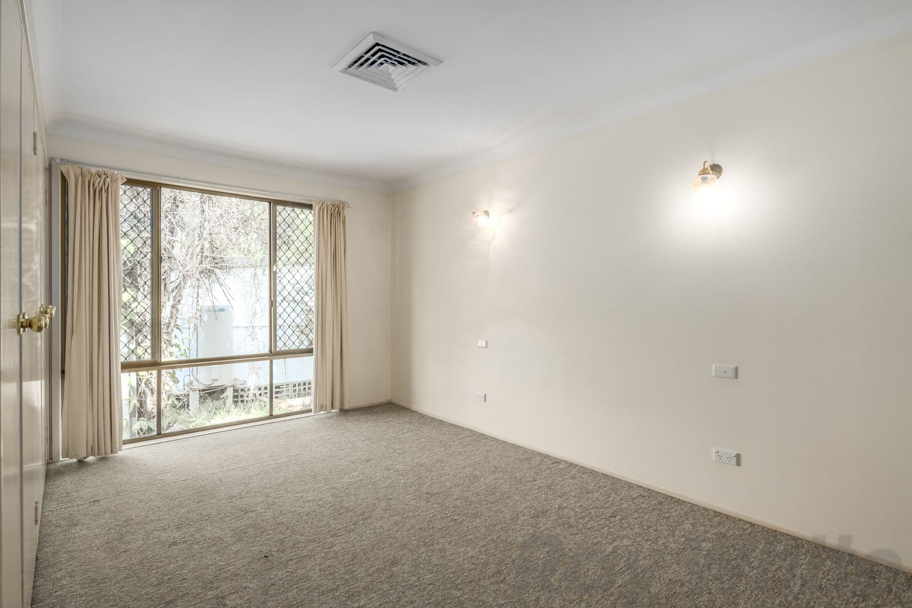 17 Venetia Avenue, Blackalls Park - Thumbnail 7
