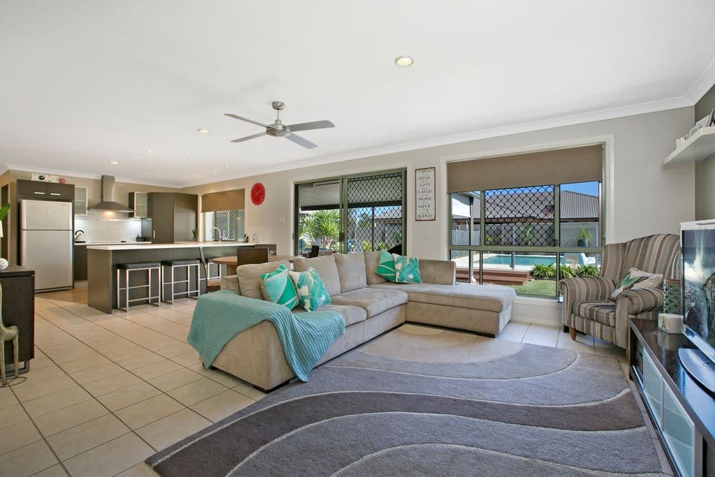 6 Schonrock Street, WELLINGTON POINT QLD 4160, Wellington Point - Thumbnail 6