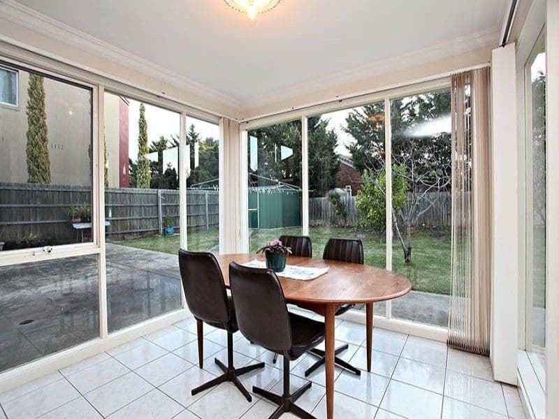 3 Sandpiper Drive, TAYLORS LAKES VIC 3038, Taylors Lakes - Thumbnail 3