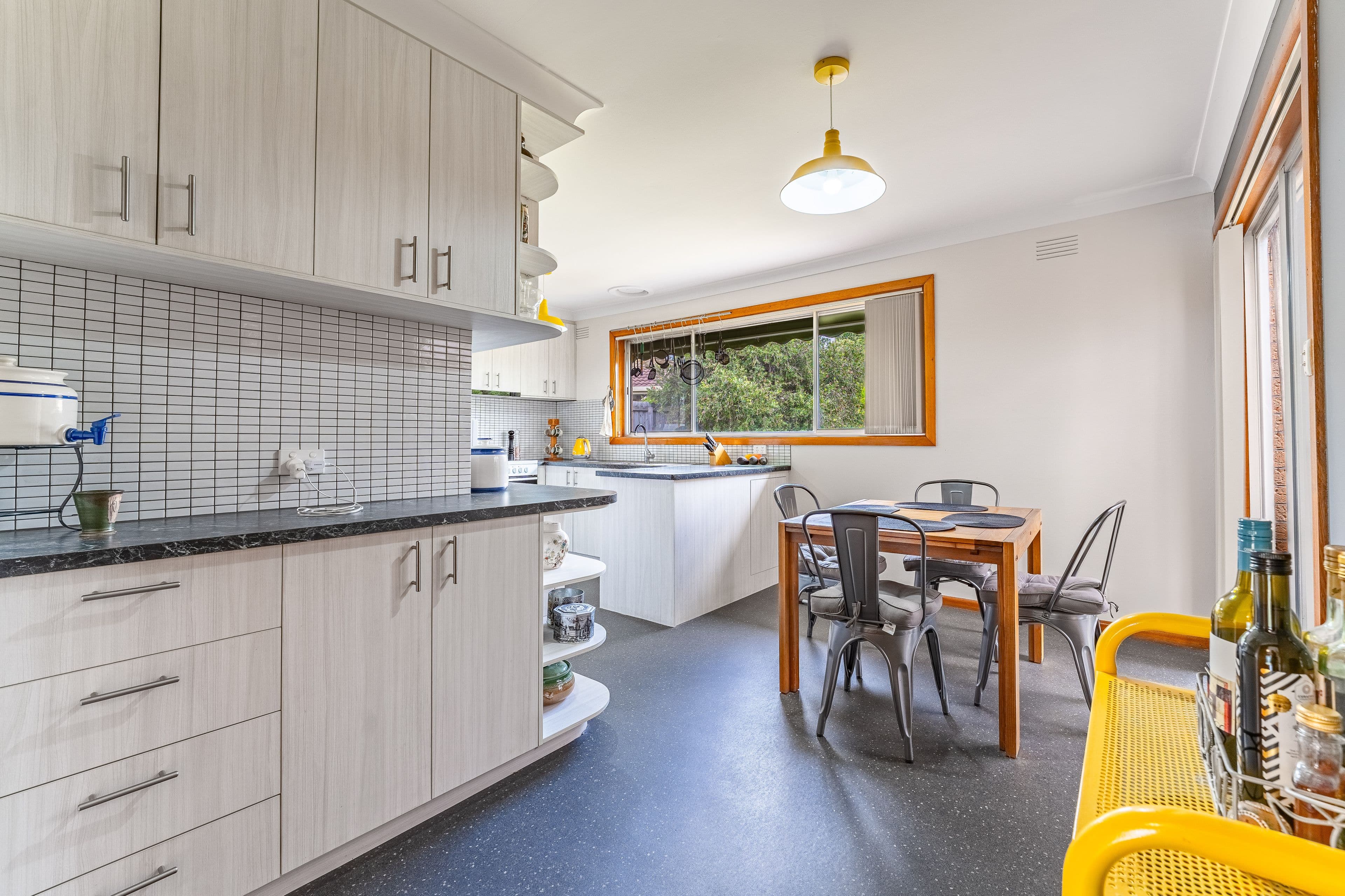 14 Madigan Court, Highton VIC 3216, Highton - Thumbnail 7