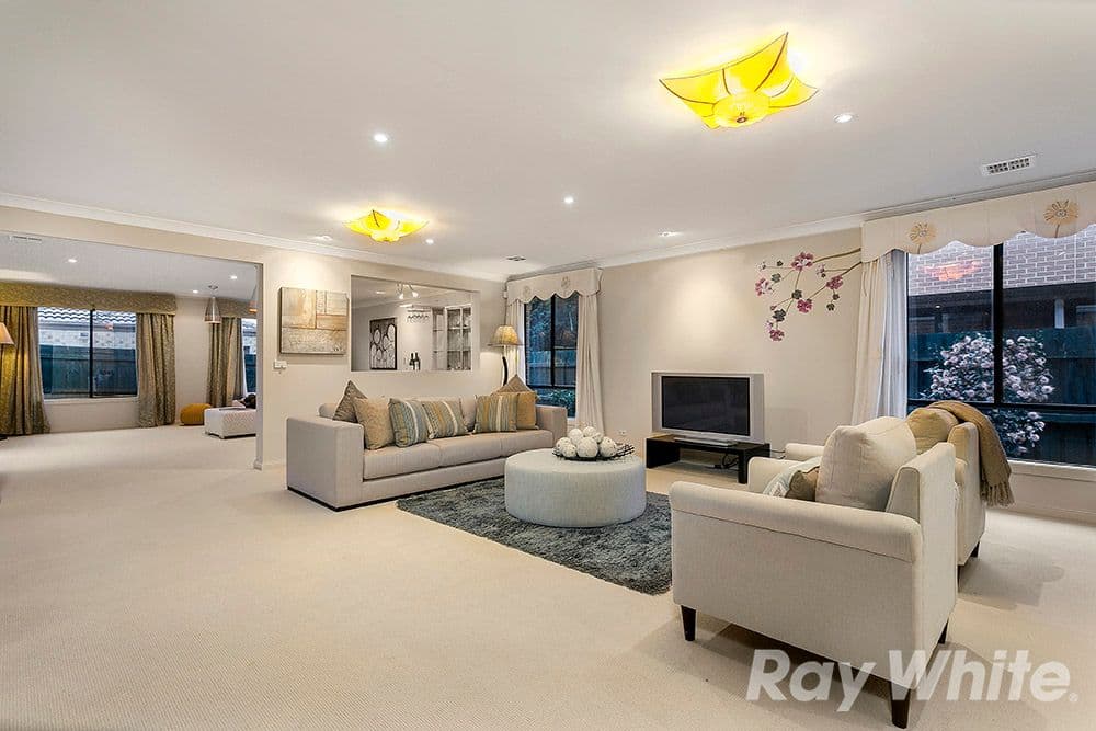 11 Braeburn Parade, Rowville VIC 3178, Rowville - Thumbnail 4
