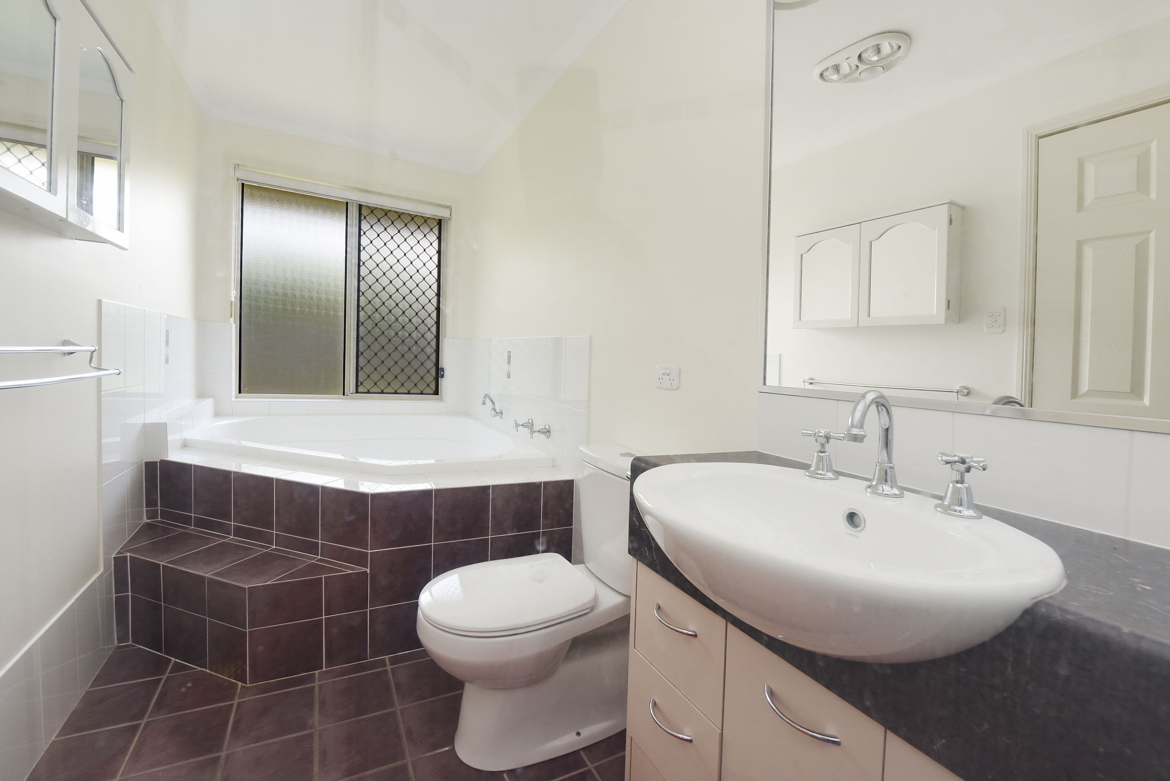 3 Gumview Place, Little Mountain QLD 4551, Little Mountain - Thumbnail 8