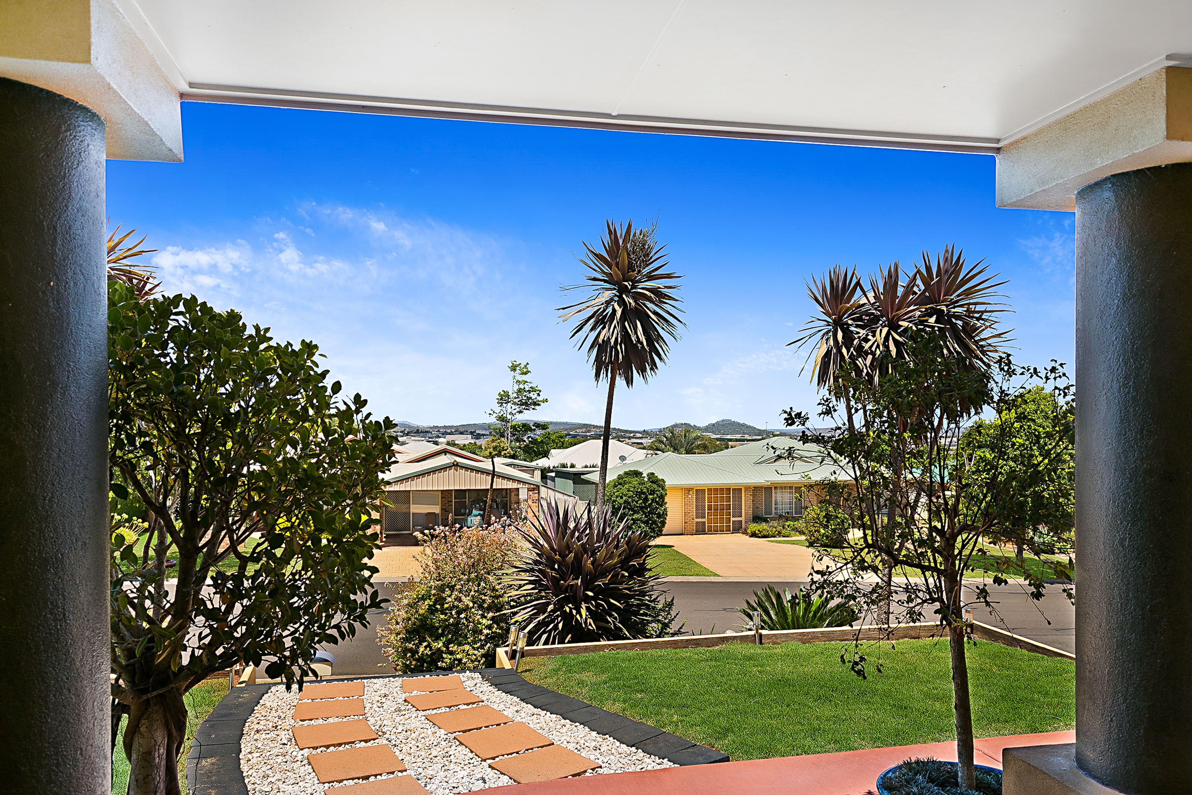 25 Catalina Drive, Wilsonton QLD 4350, Wilsonton - Thumbnail 2