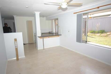 150 Illawarra Crescent, BALLAJURA WA 6066, Ballajura - Thumbnail 3
