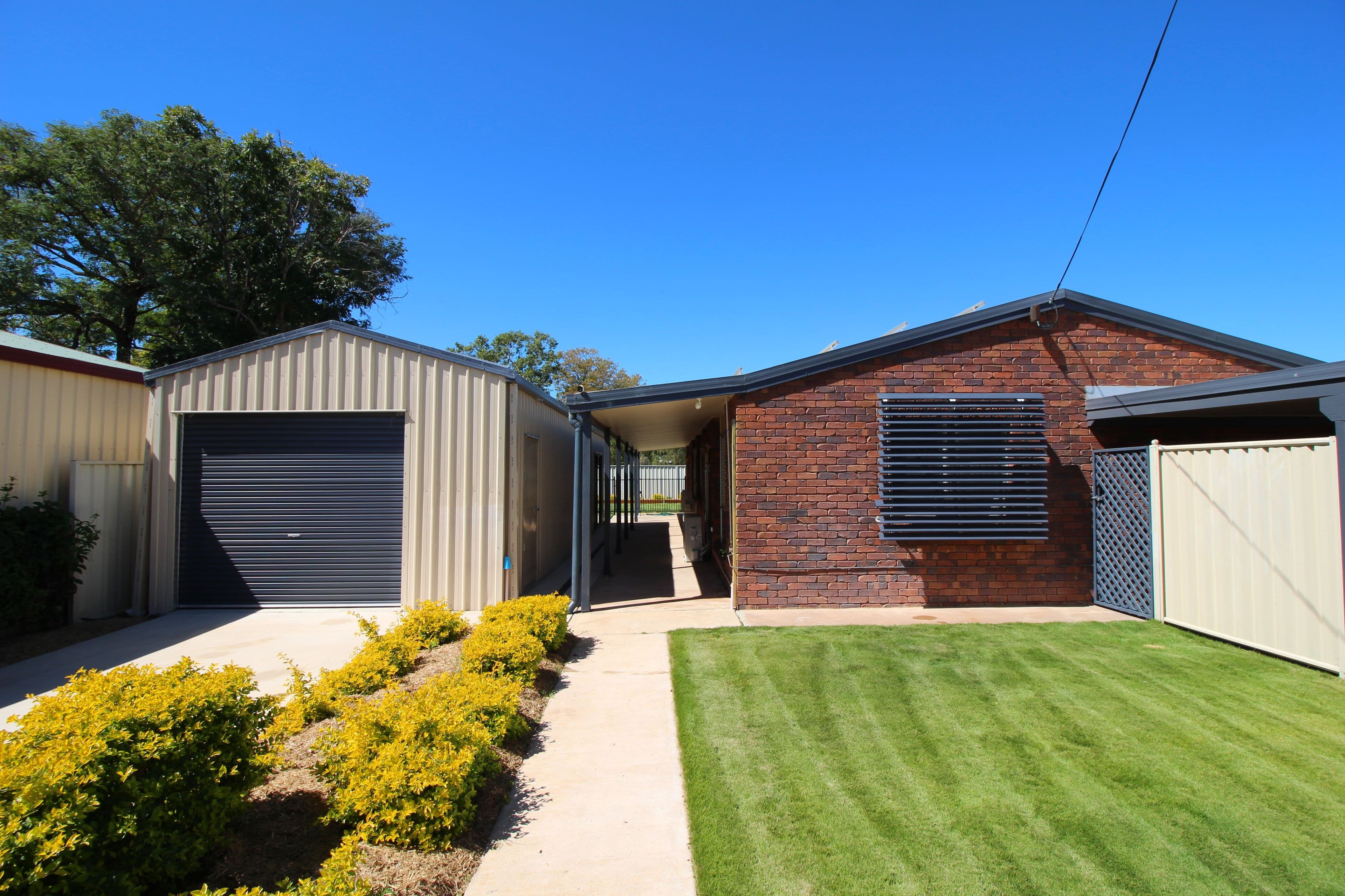 1 Wilby Place, Emerald QLD 4720, Emerald - Image 1