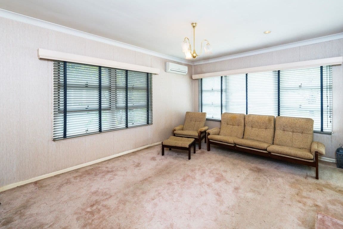 107 Birdwood Road, HOLLAND PARK WEST QLD 4121, Holland Park West - Thumbnail 2