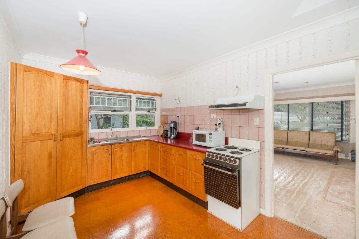 107 Birdwood Road, HOLLAND PARK WEST QLD 4121, Holland Park West - Thumbnail 3