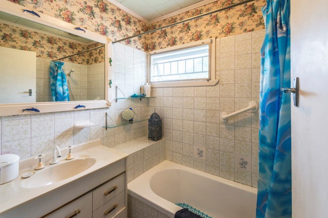 107 Birdwood Road, HOLLAND PARK WEST QLD 4121, Holland Park West - Thumbnail 6