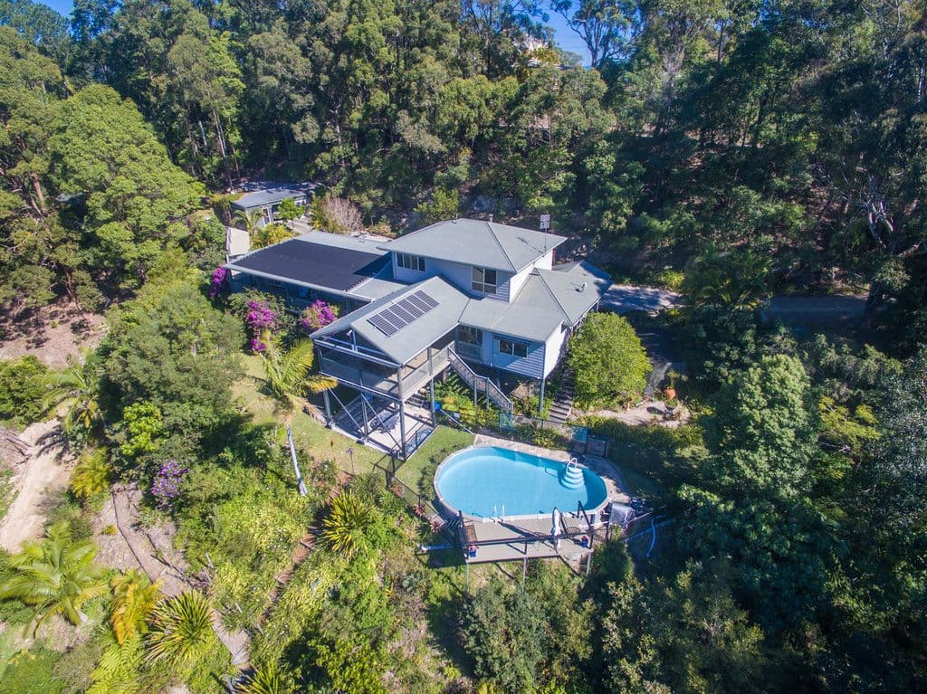 131 Hammond Drive, Clothiers Creek - Thumbnail 2