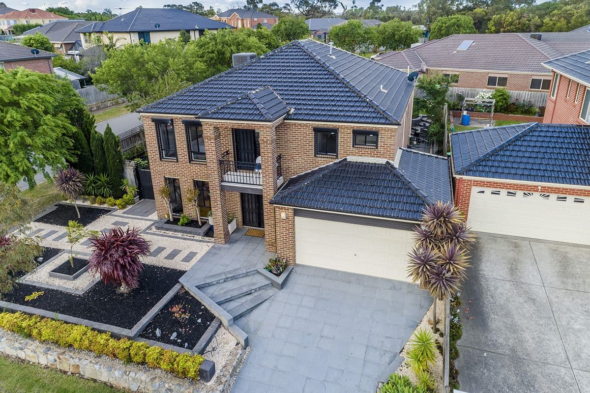 2 Selma Close, Lynbrook VIC 3975, Lynbrook - Thumbnail 2