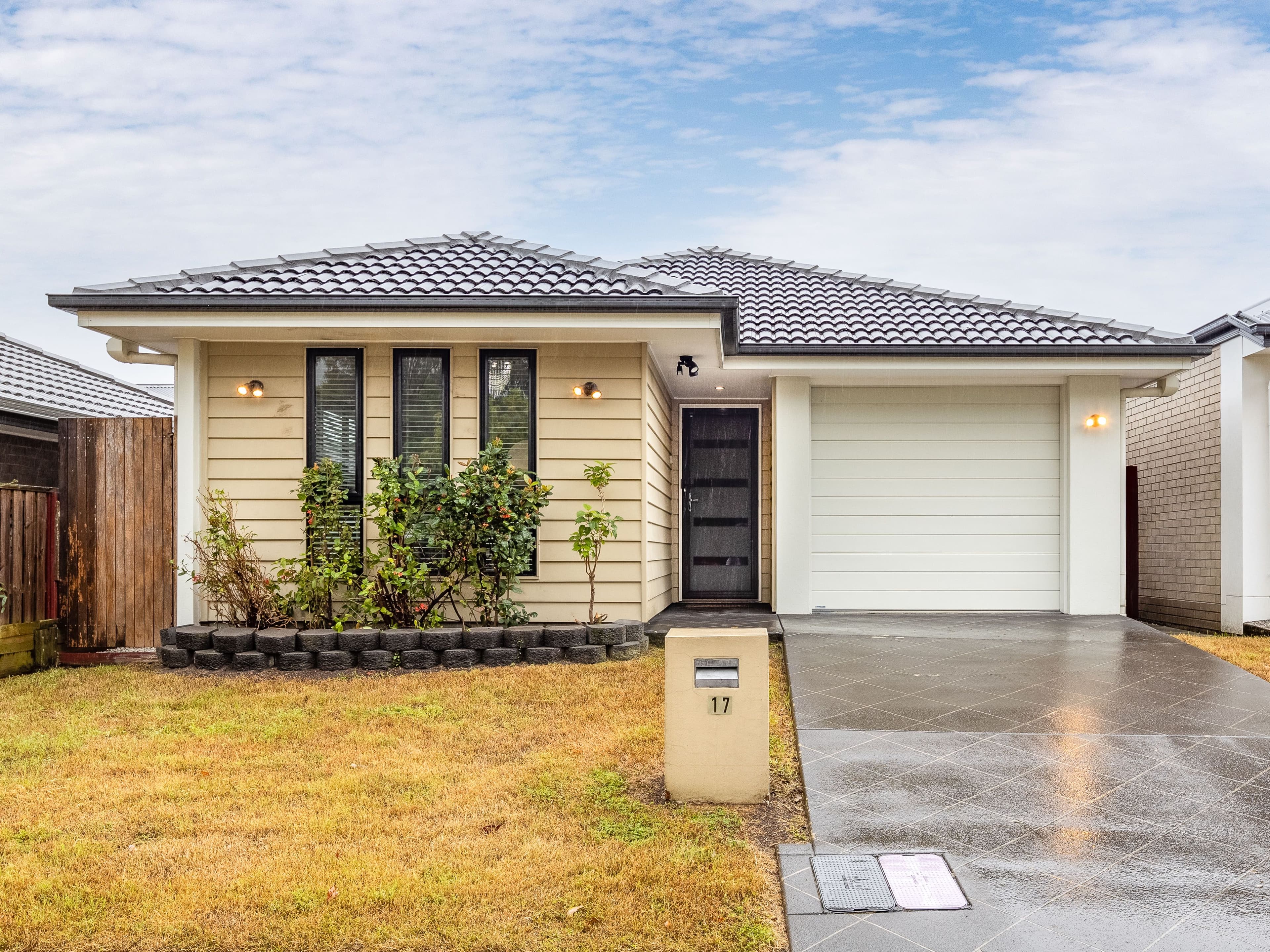 17 Windjana Crescent, Fitzgibbon QLD 4018, Fitzgibbon - Image 1