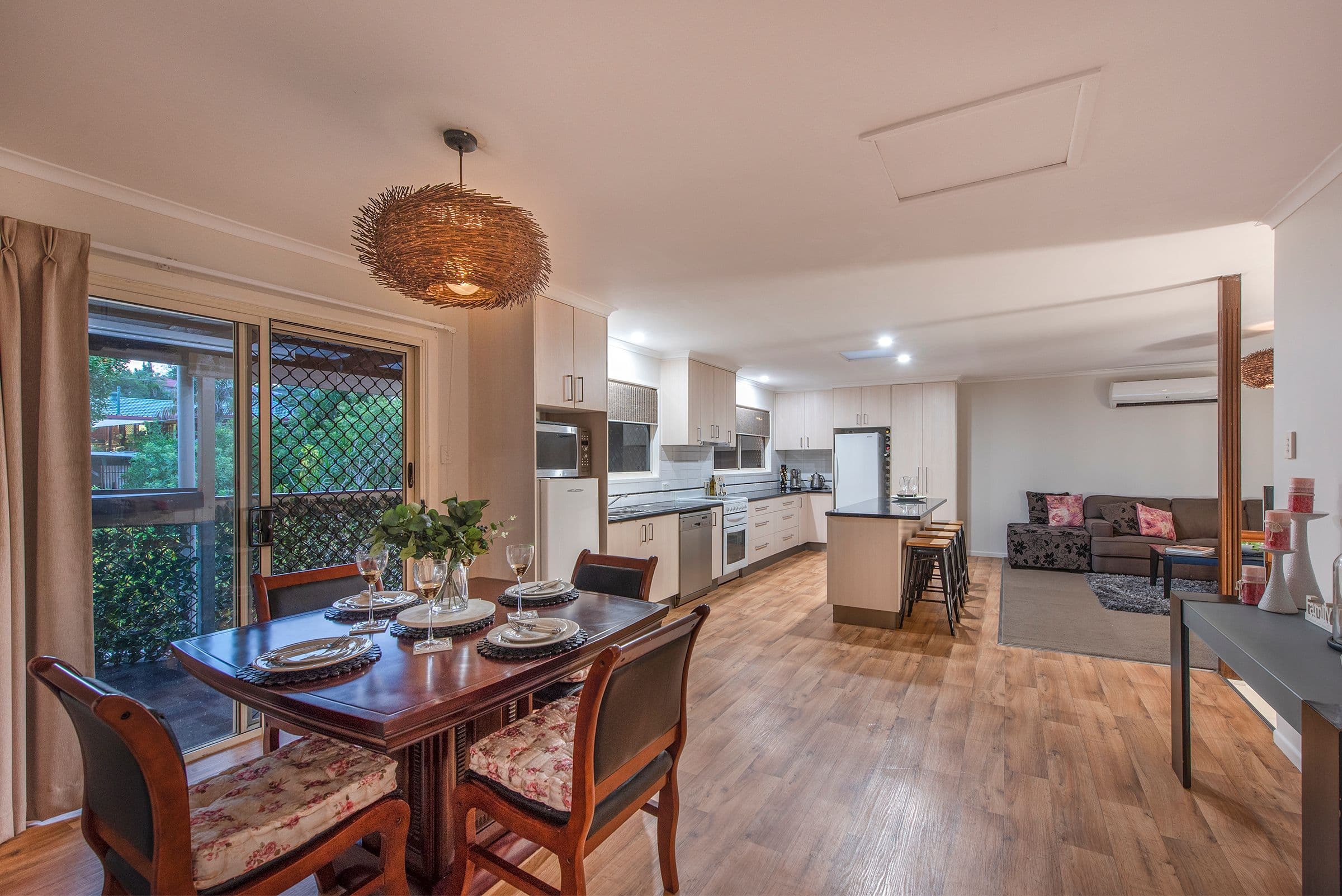50 Donna Avenue, Rochedale South QLD 4123, Rochedale South - Thumbnail 2