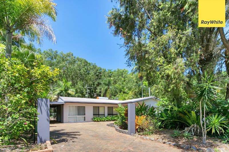 18 Hope Street, Clifton Beach QLD 4879, Clifton Beach - Image 1