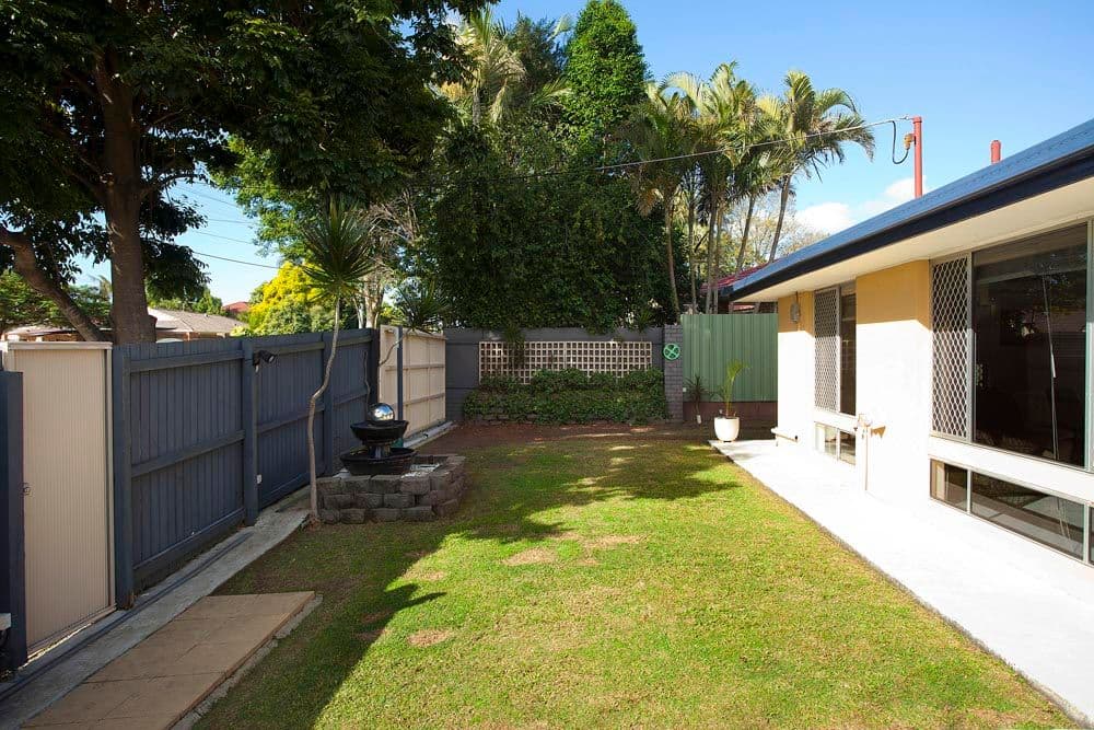 525 Broadwater Road, MANSFIELD QLD 4122, Mansfield - Thumbnail 3