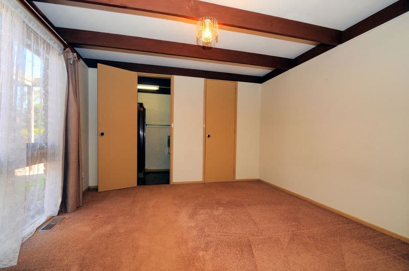 36  Henry Crescent, SEAFORD VIC 3198, Seaford - Thumbnail 5