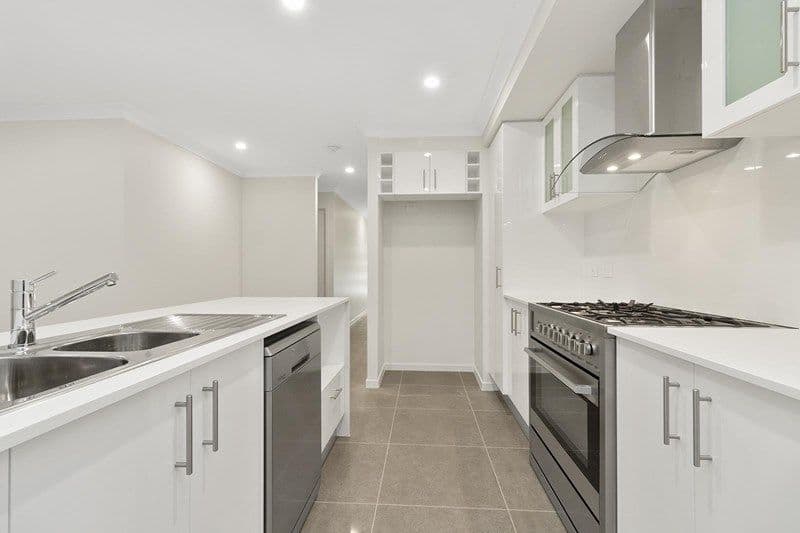 5 Tasman Crescent, Logan Reserve QLD 4133, Logan Reserve - Thumbnail 4