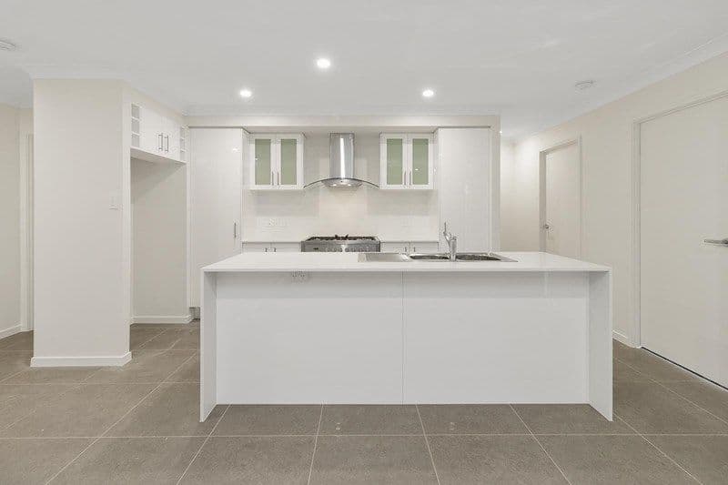 5 Tasman Crescent, Logan Reserve QLD 4133, Logan Reserve - Thumbnail 6
