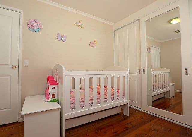 32 Caroline Crescent, GEORGES HALL NSW 2198, Georges Hall - Thumbnail 8