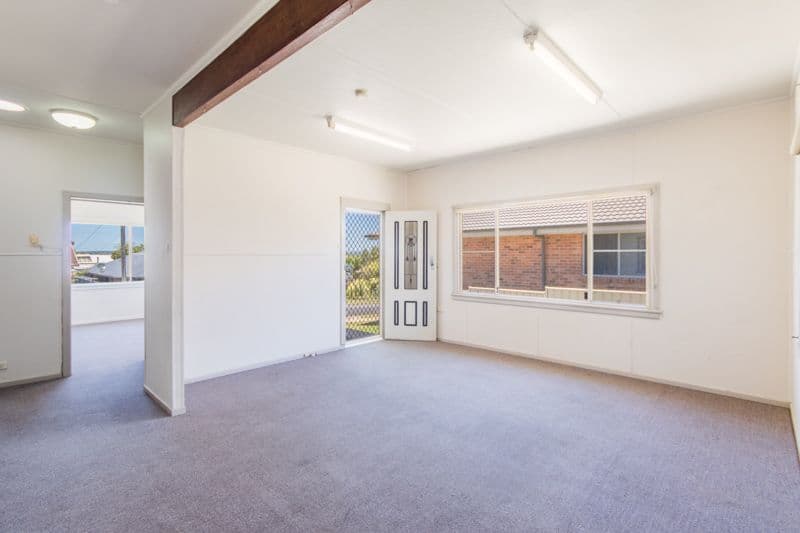 5 Mossberry Avenue, Junction Hill - Thumbnail 2