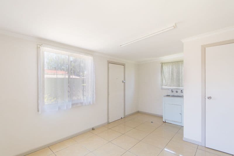 5 Mossberry Avenue, Junction Hill - Thumbnail 4